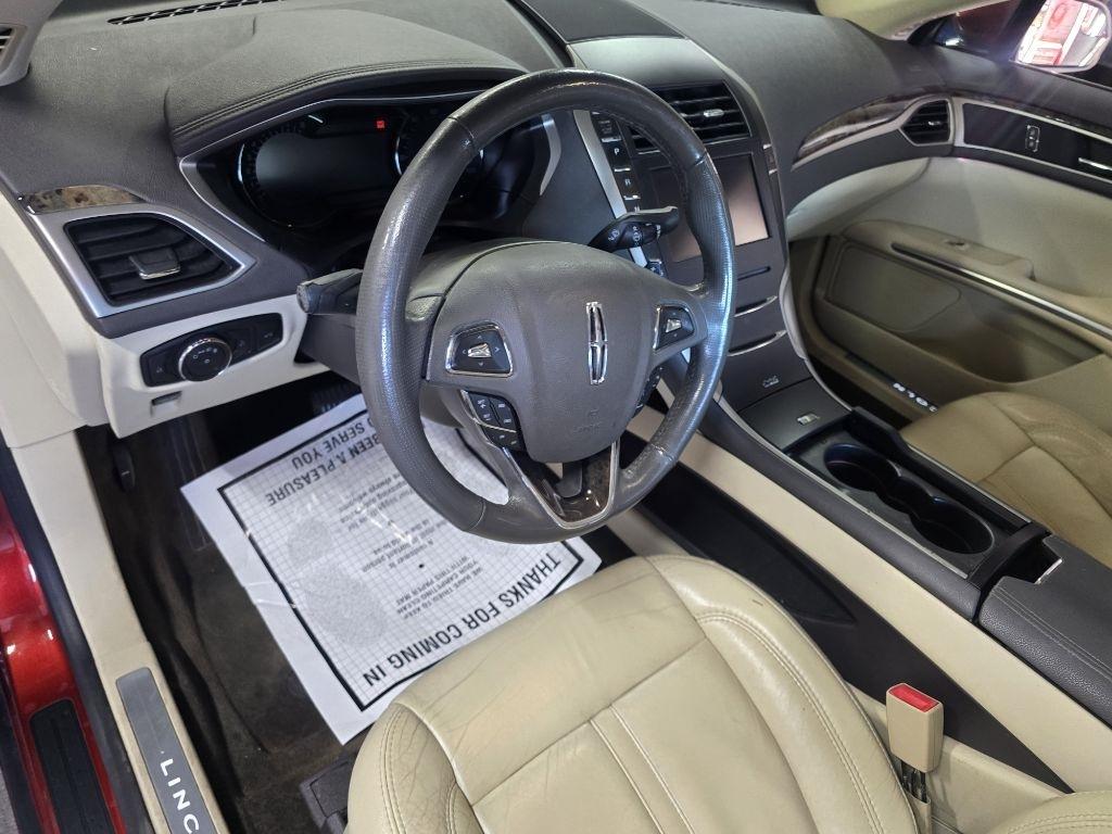 Lincoln MKZ  2014