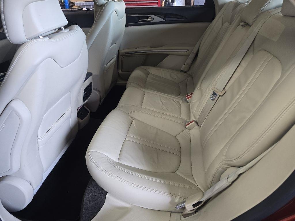 Lincoln MKZ  2014