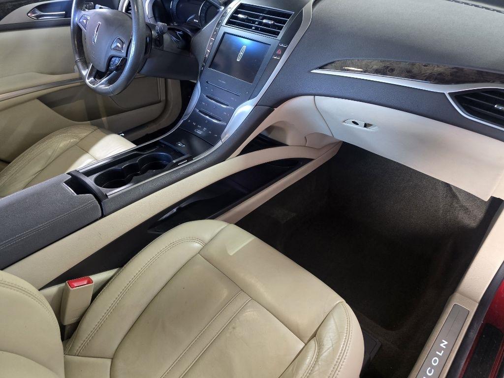 Lincoln MKZ  2014