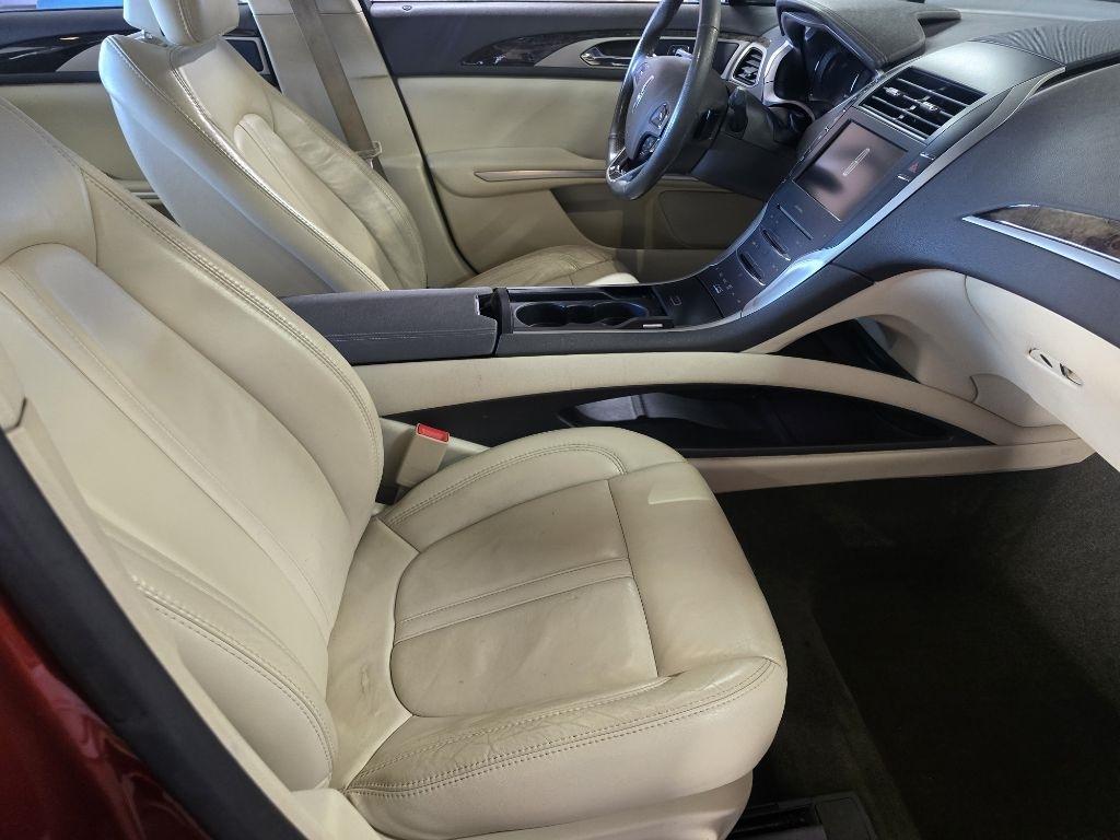 Lincoln MKZ  2014