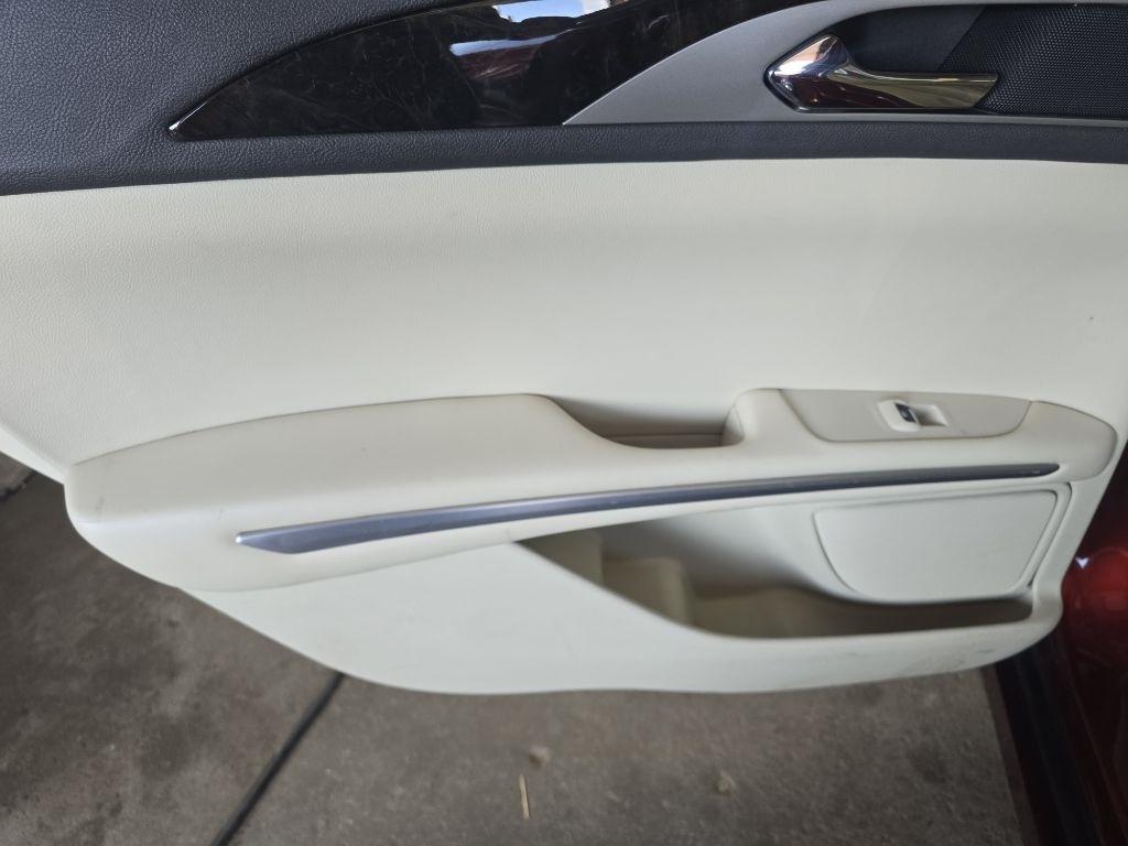 Lincoln MKZ  2014
