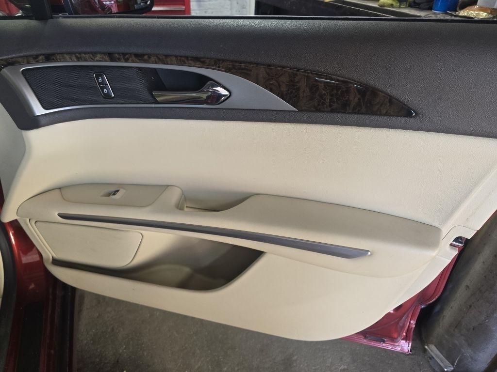 Lincoln MKZ  2014