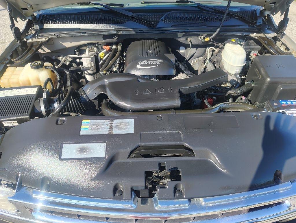Chevrolet Tahoe  2005