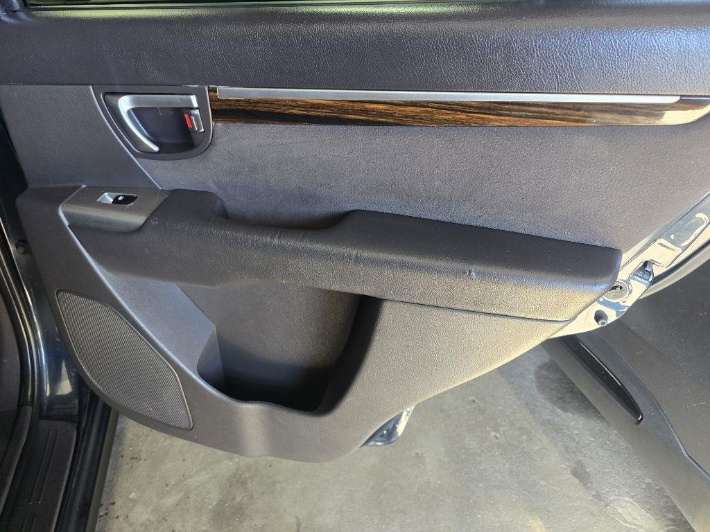 Hyundai Santa Fe  2011