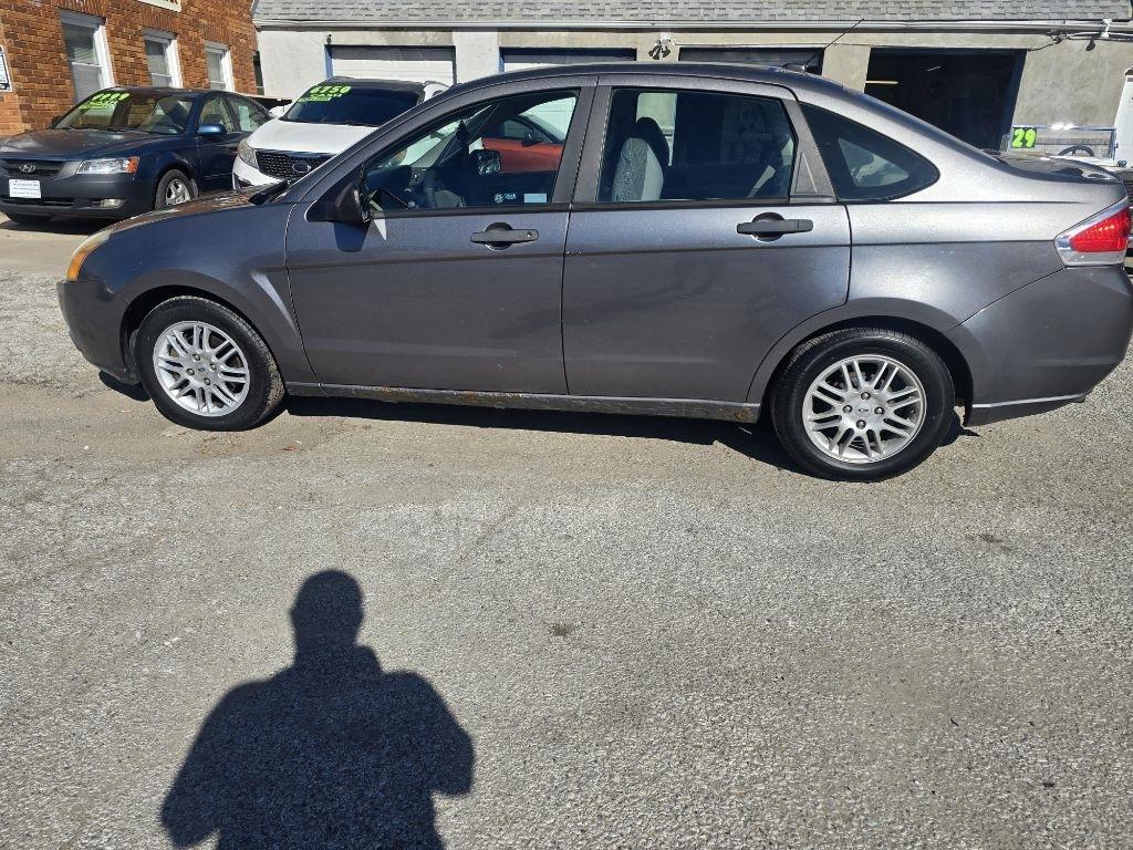 Ford Focus  2010
