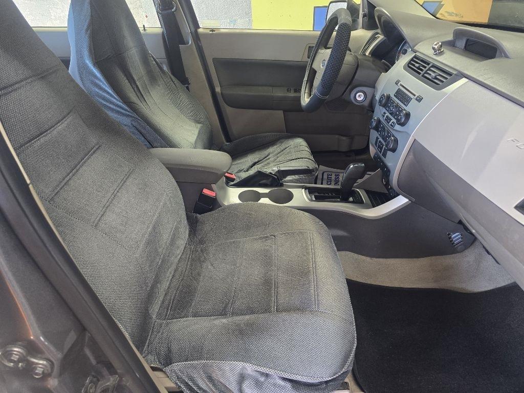 Ford Focus  2010