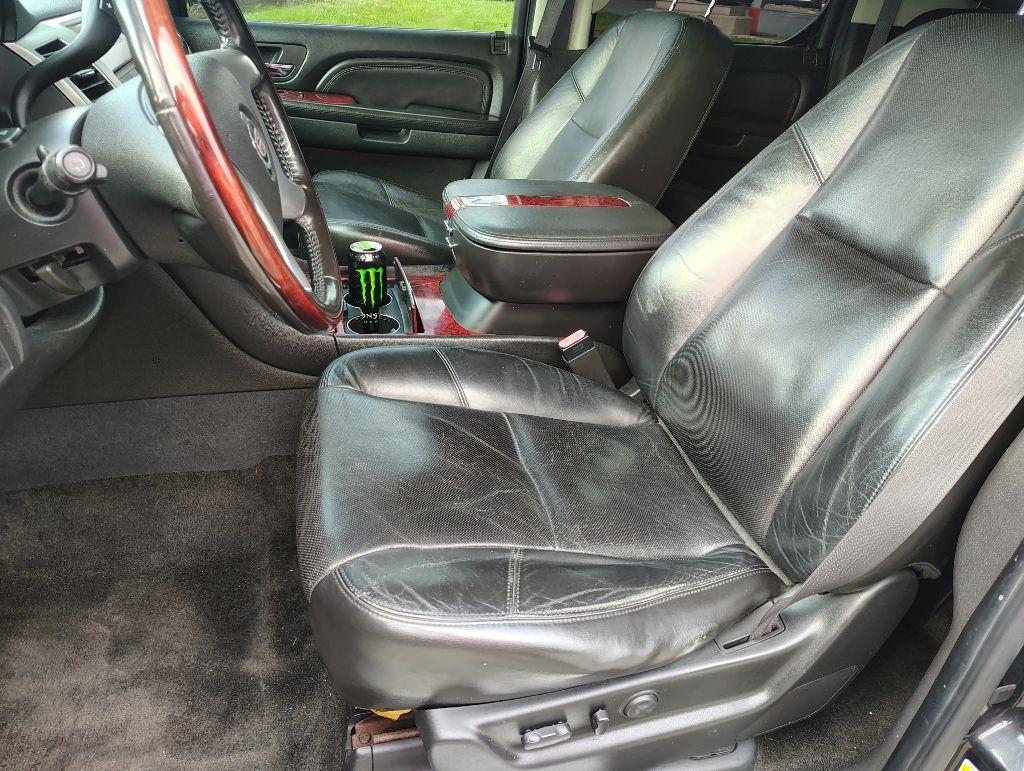 Cadillac Escalade  2007