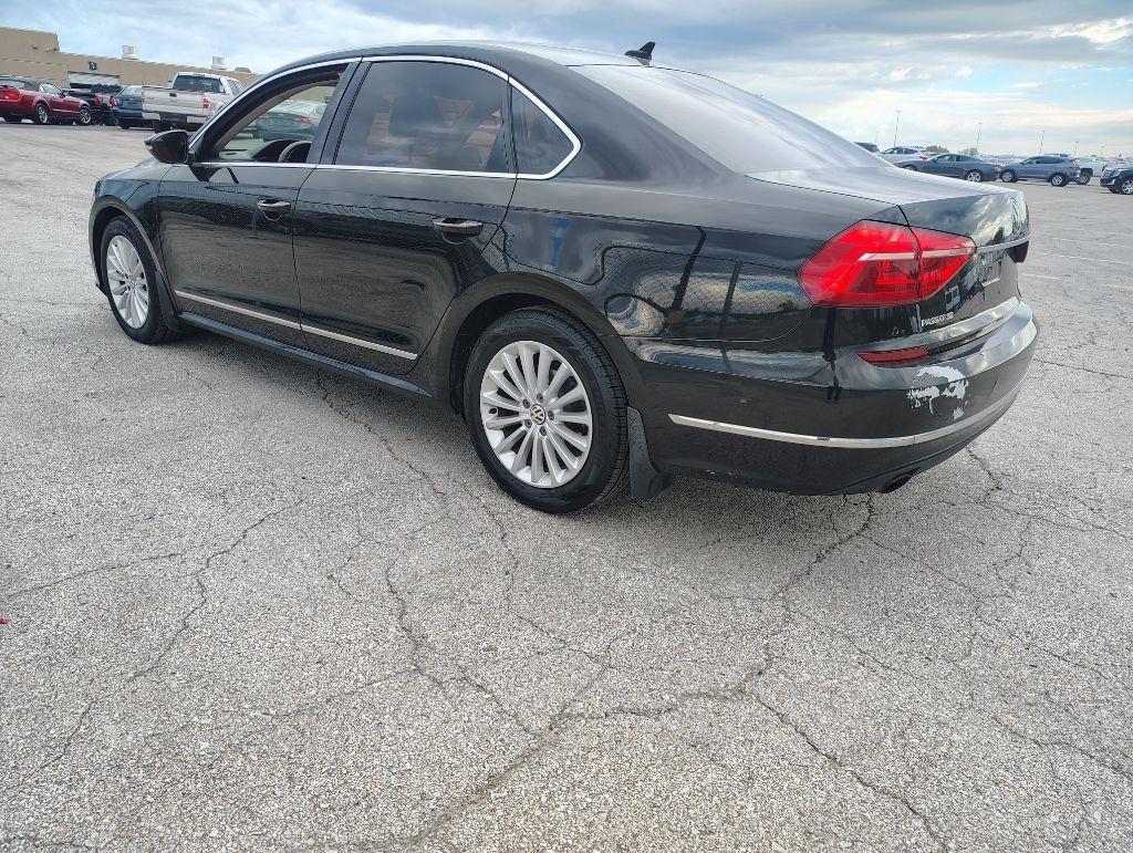 Volkswagen Passat  2016