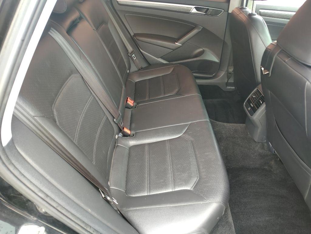 Volkswagen Passat  2016