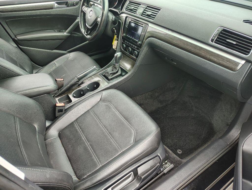 Volkswagen Passat  2016