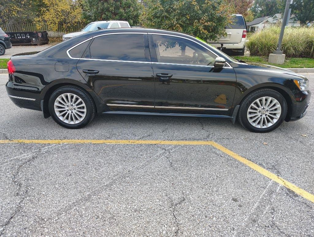 Volkswagen Passat  2016