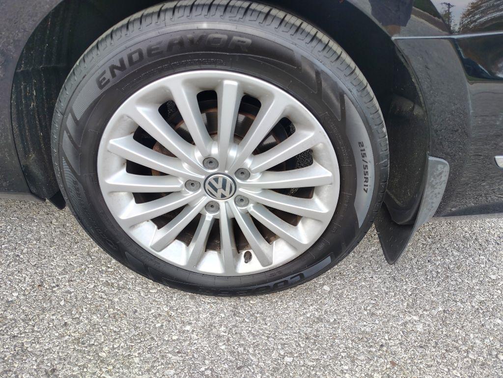 Volkswagen Passat  2016