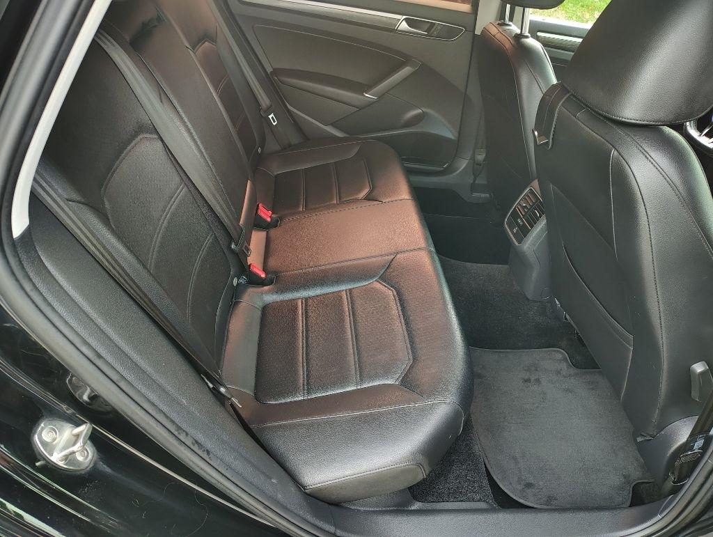 Volkswagen Passat  2016