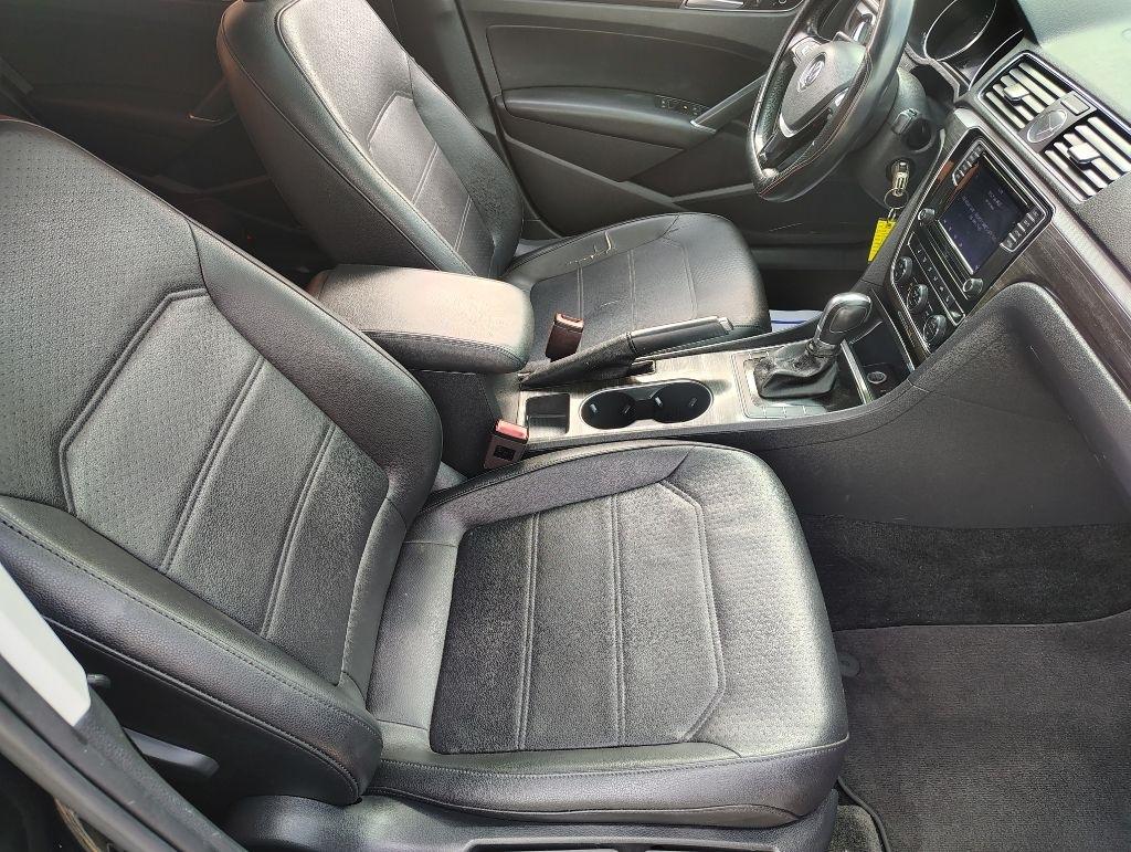 Volkswagen Passat  2016