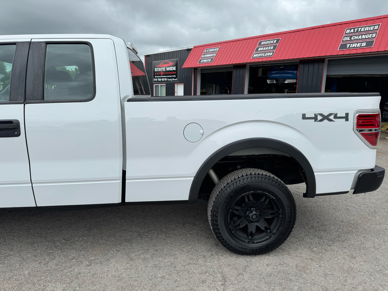 2013 Ford F-150 XL photo 3