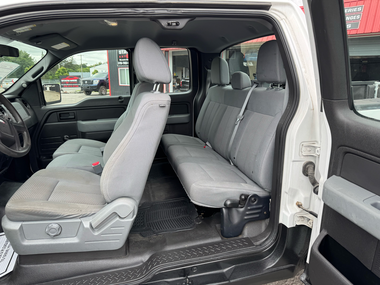 2013 Ford F-150 XL photo 12