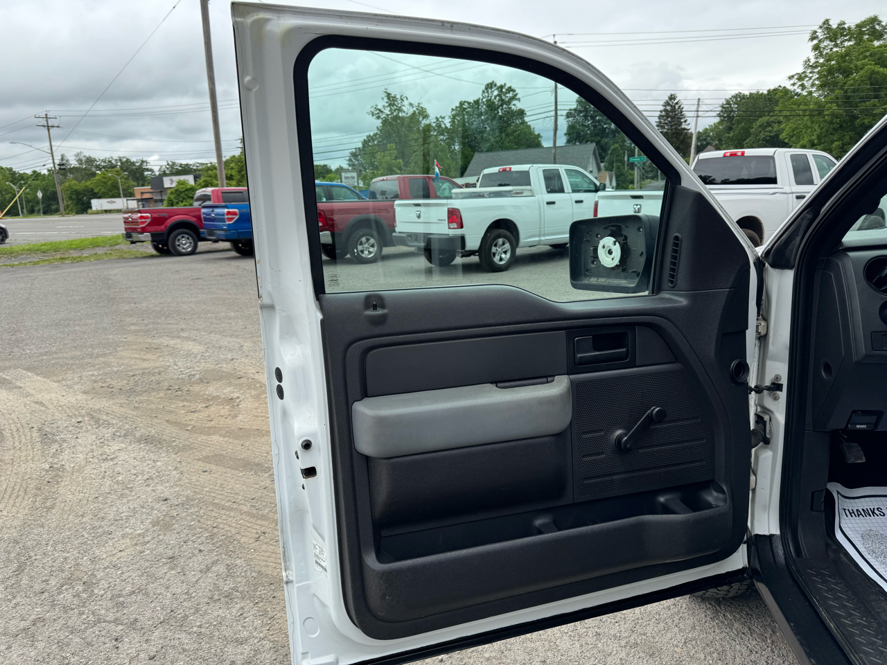 2013 Ford F-150 XL photo 13