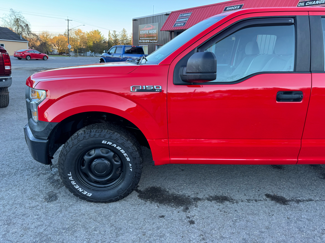 Ford F-150 4WD SuperCab 145" XL 2015 Ford F-150 4WD SuperCab 145" XL 2015