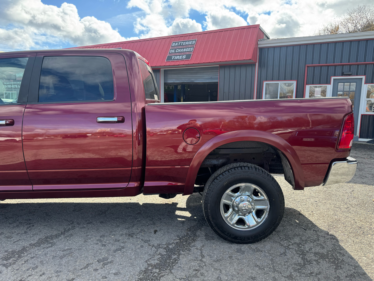 RAM 2500 4WD Crew Cab 149" SLT 2016 RAM 2500 4WD Crew Cab 149" SLT 2016