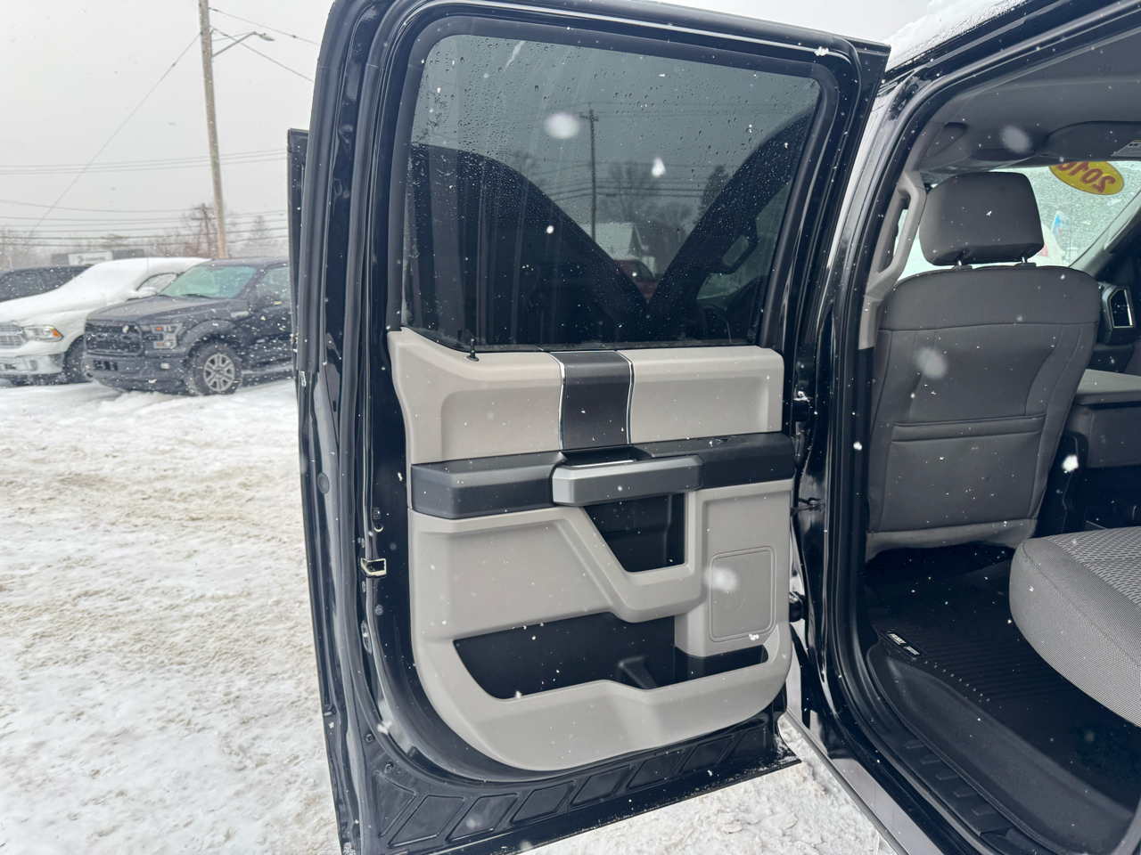 Ford F-150 XLT SuperCrew 5.5-ft. Bed 4WD 2016