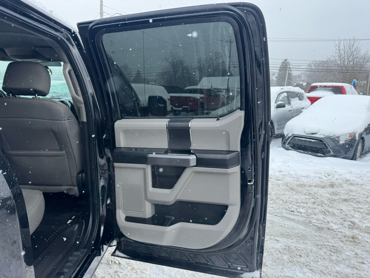 Ford F-150 XLT SuperCrew 5.5-ft. Bed 4WD 2016