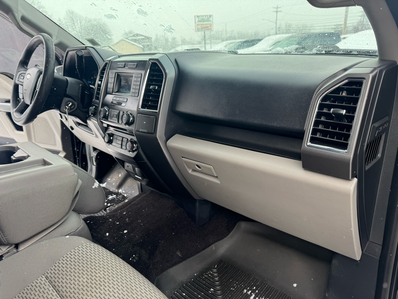 Ford F-150 XLT SuperCrew 5.5-ft. Bed 4WD 2016