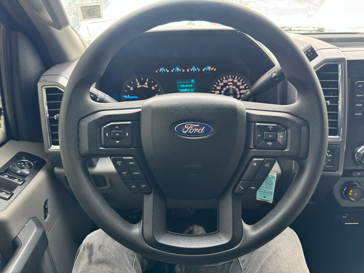 Ford F-150 XLT SuperCrew 5.5-ft. Bed 4WD 2016