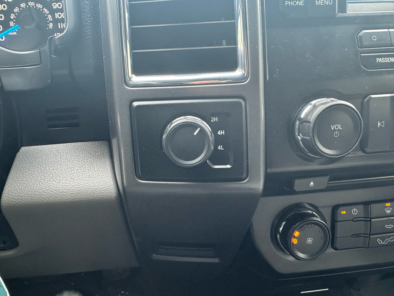 Ford F-150 XLT SuperCrew 5.5-ft. Bed 4WD 2016