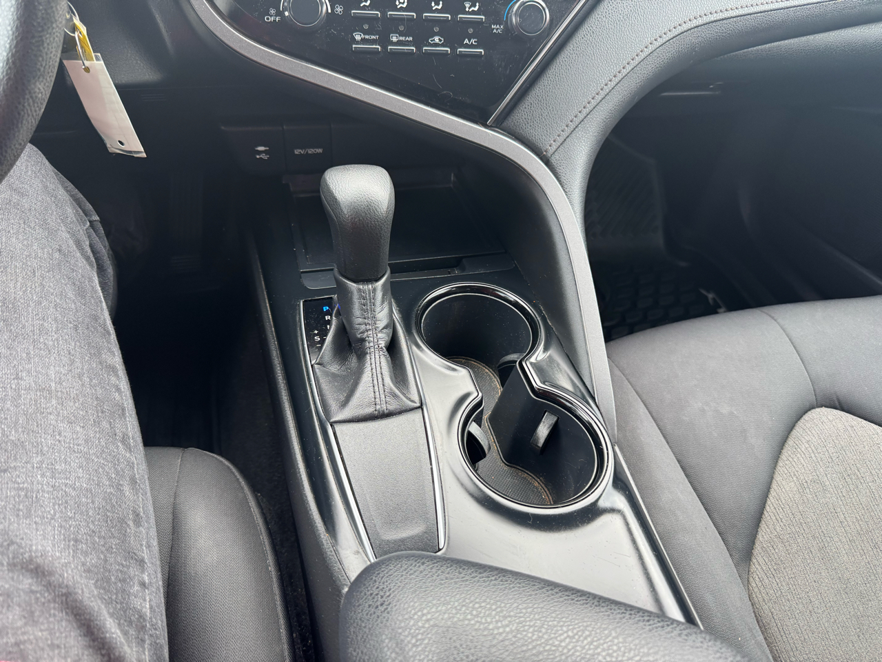 Toyota Camry XLE Auto (Natl) 2019 Toyota Camry XLE Auto (Natl) 2019