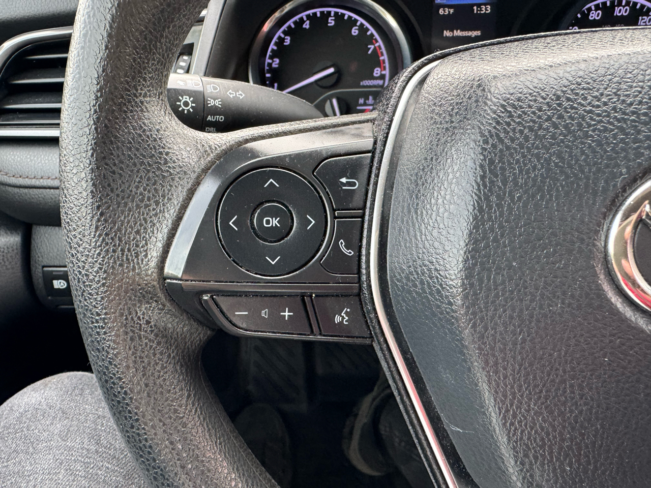 Toyota Camry XLE Auto (Natl) 2019 Toyota Camry XLE Auto (Natl) 2019