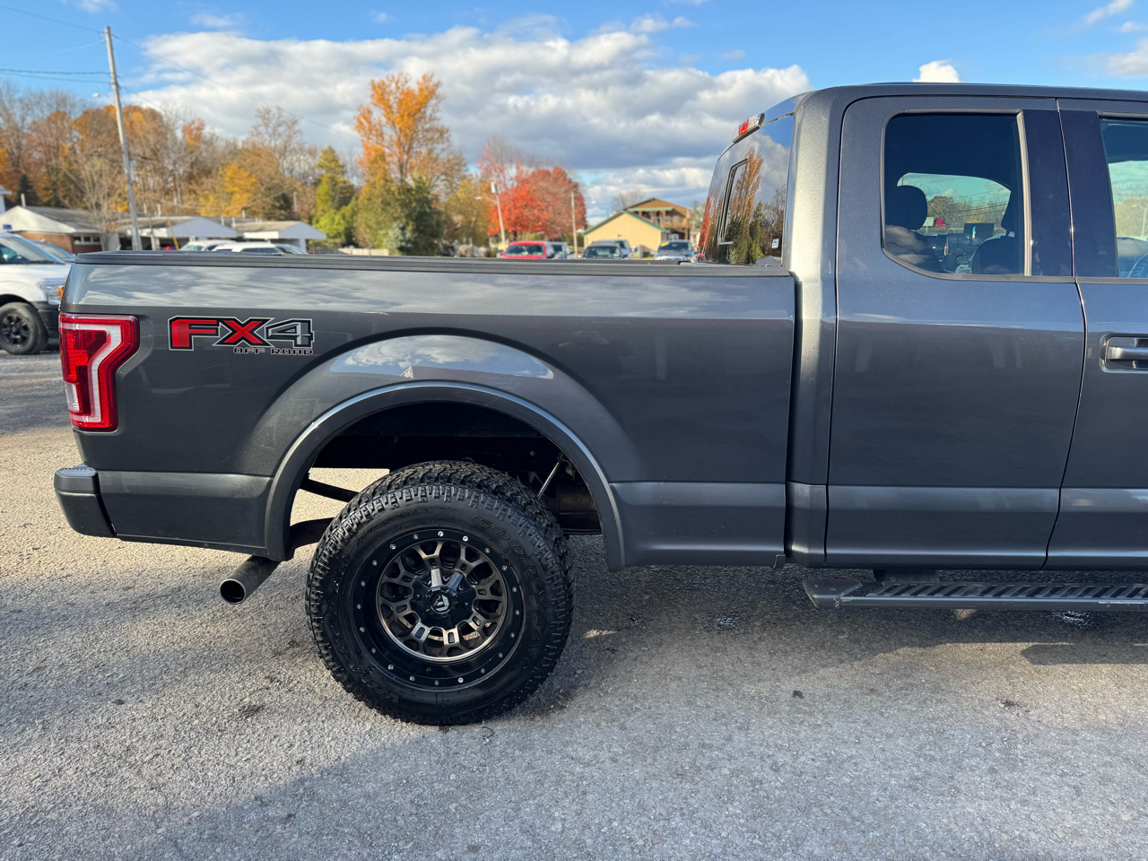 Ford F-150 4WD SuperCab 145" XLT 2016 Ford F-150 4WD SuperCab 145" XLT 2016