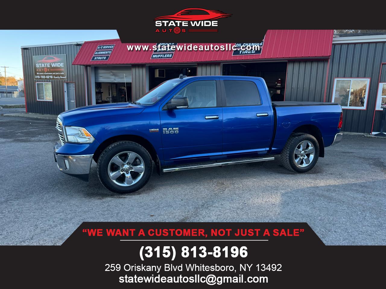 RAM 1500 Big Horn 4x4 Crew Cab 5'7" Box 2017 RAM 1500 Big Horn 4x4 Crew Cab 5'7" Box 2017