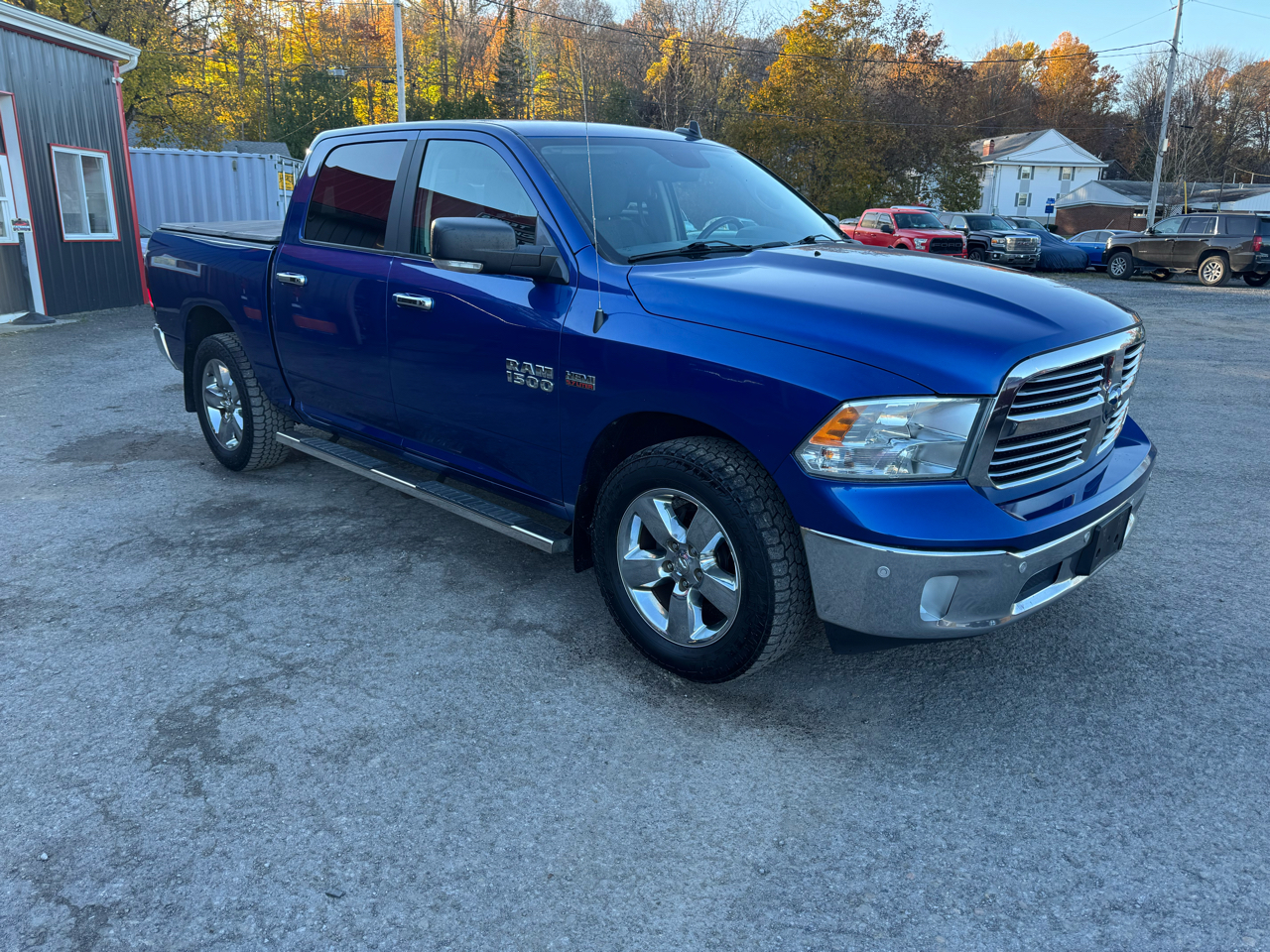 RAM 1500 Big Horn 4x4 Crew Cab 5'7" Box 2017 RAM 1500 Big Horn 4x4 Crew Cab 5'7" Box 2017