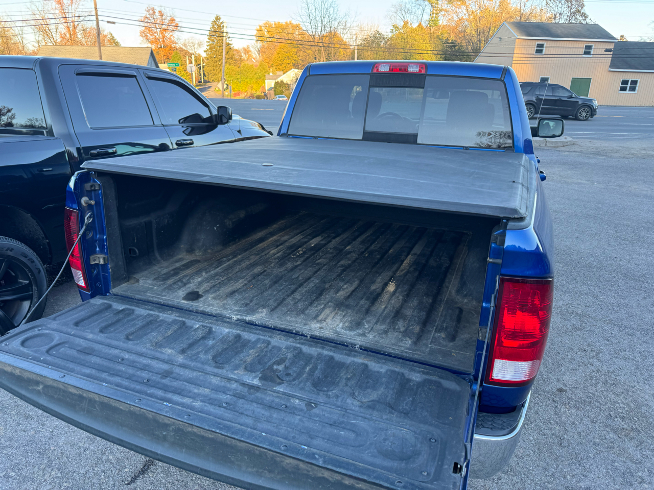 RAM 1500 Big Horn 4x4 Crew Cab 5'7" Box 2017 RAM 1500 Big Horn 4x4 Crew Cab 5'7" Box 2017