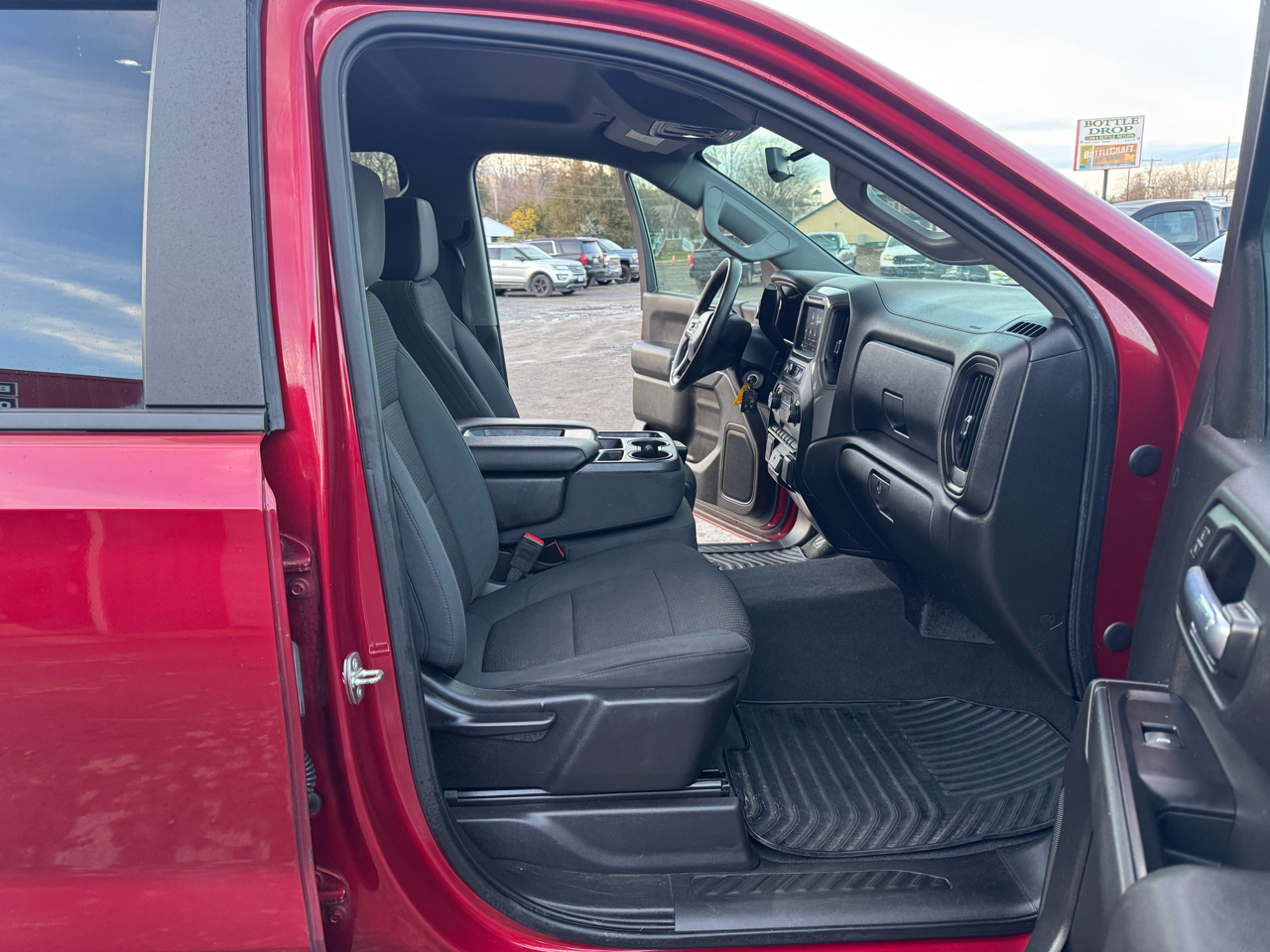 Chevrolet Silverado 1500 4WD Crew Cab 147" Custom 2020