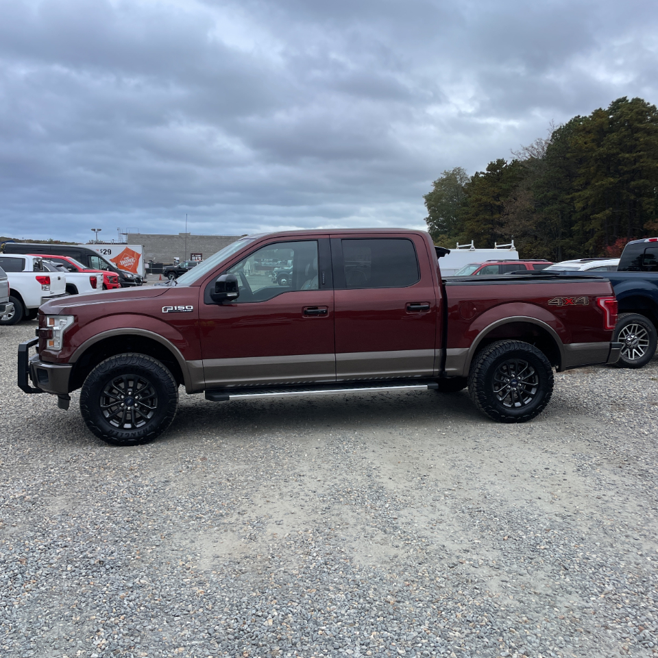 2015 Ford F-150 Lariat photo 2