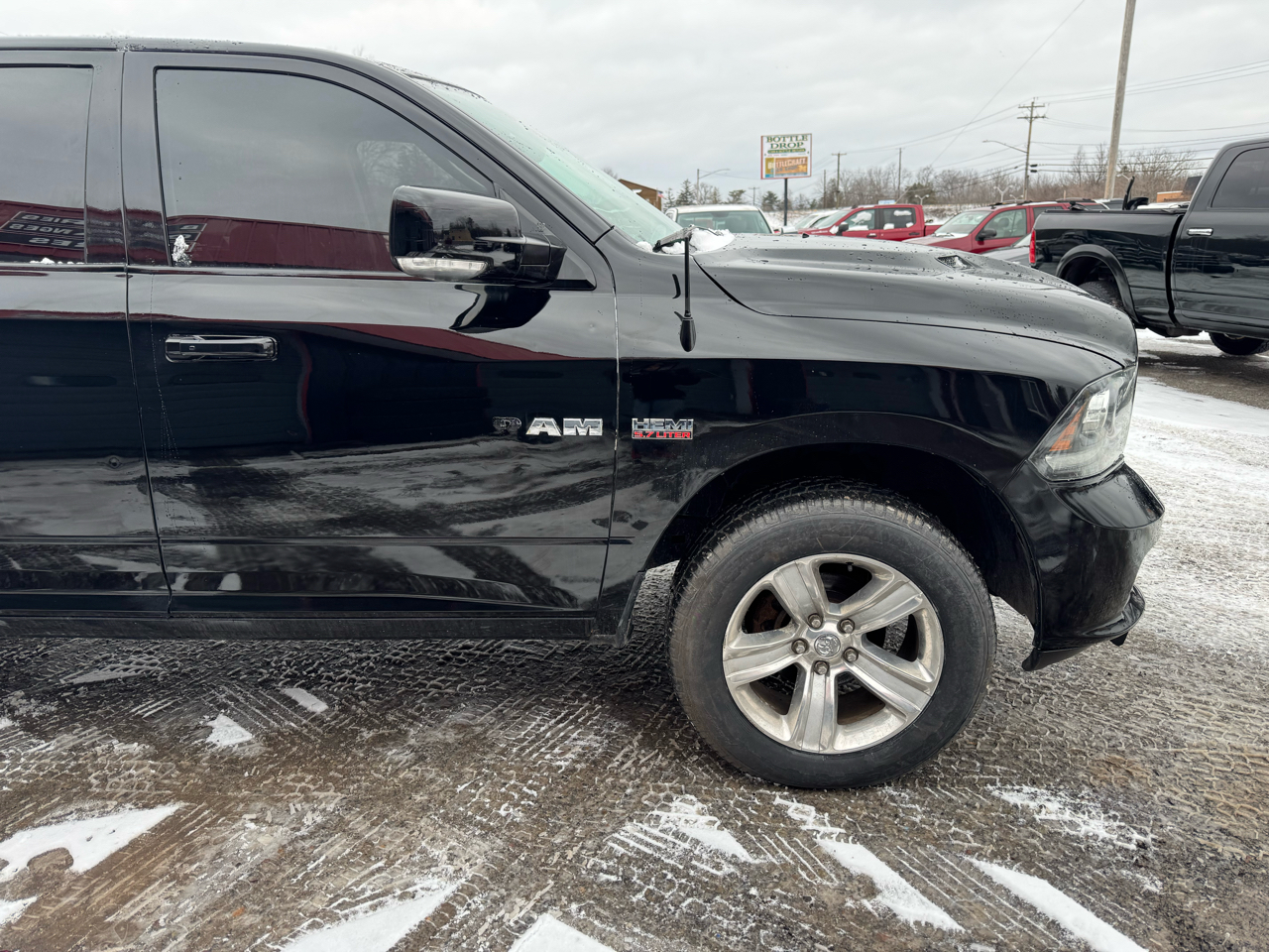 RAM 1500 4WD Crew Cab 149" Sport 2014