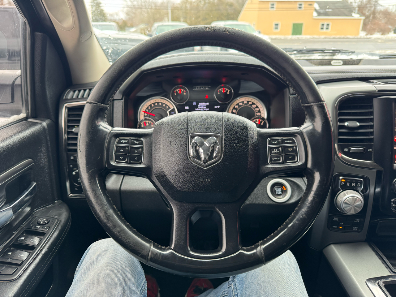 RAM 1500 4WD Crew Cab 149" Sport 2014