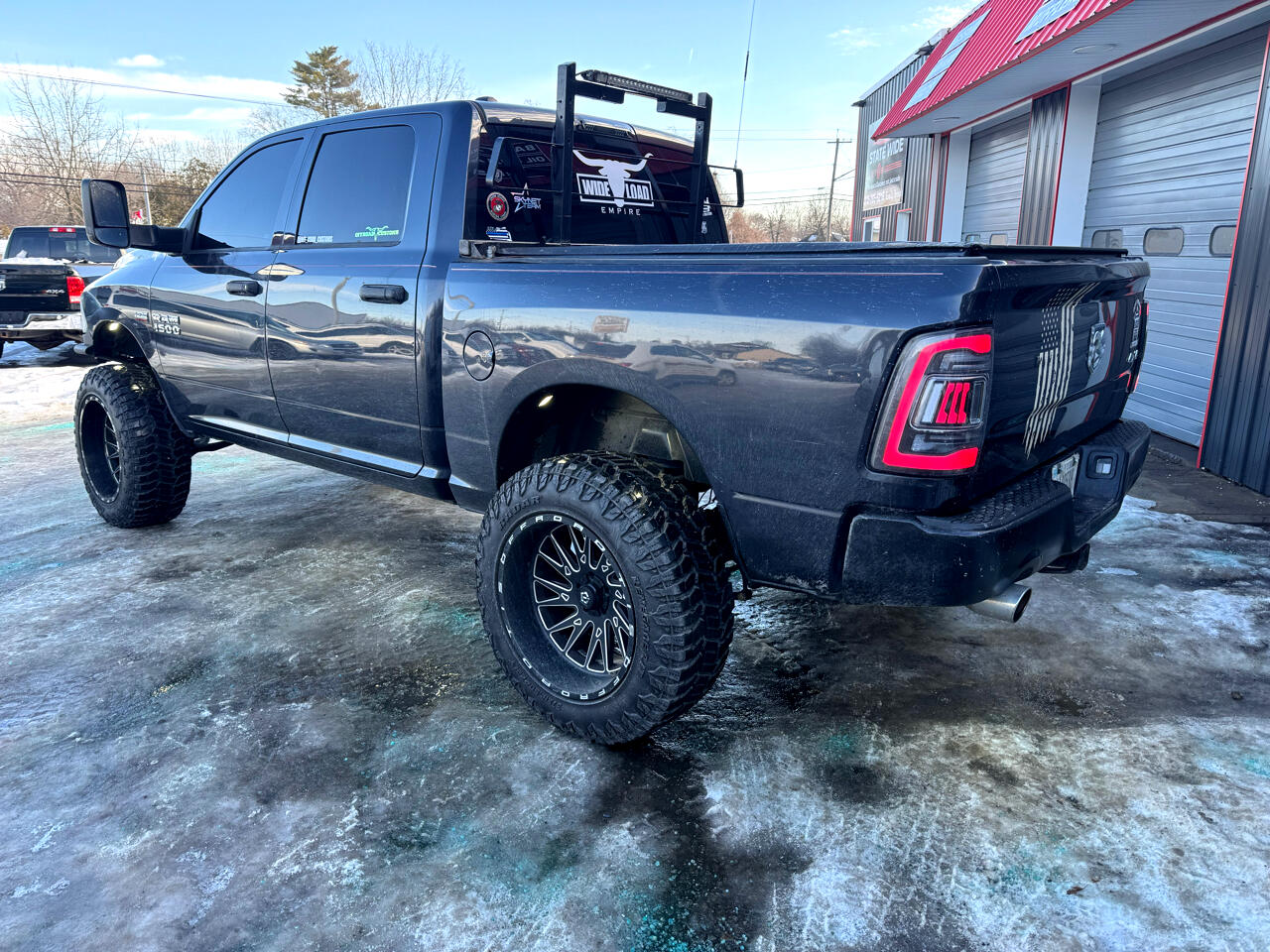 RAM 1500 4WD Crew Cab 140.5" Express 2014