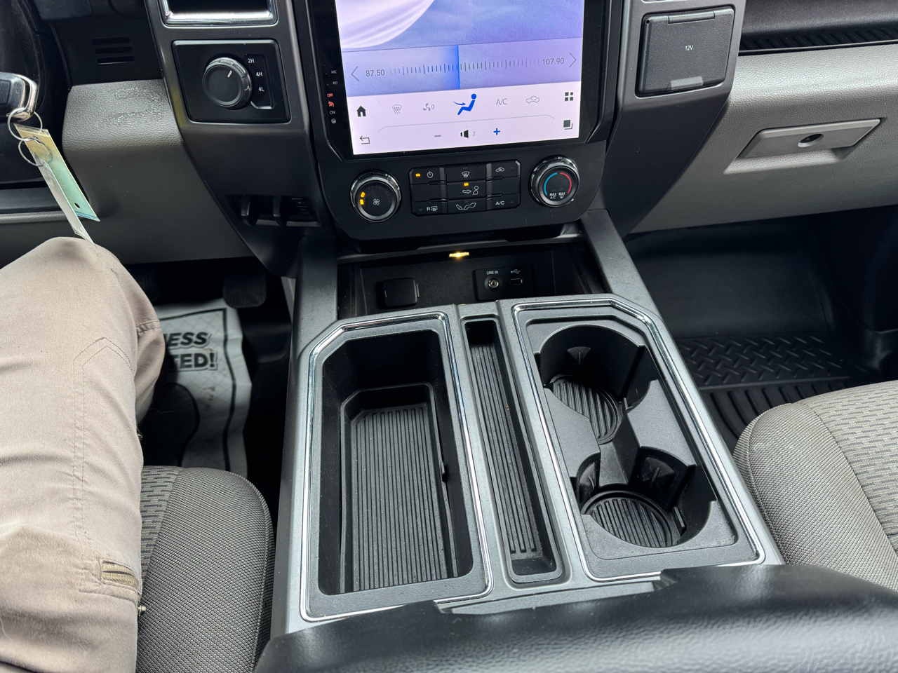 Ford F-150 XLT SuperCrew 6.5-ft Box 4WD 2015