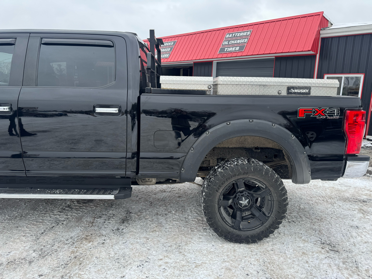 Ford Super Duty F-250 SRW XL 4WD Crew Cab 6.75' Box 2022