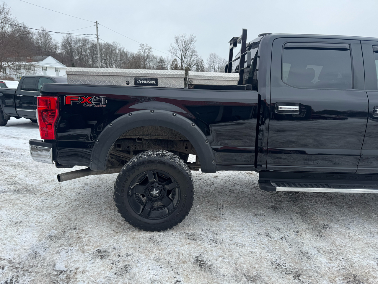 Ford Super Duty F-250 SRW XL 4WD Crew Cab 6.75' Box 2022