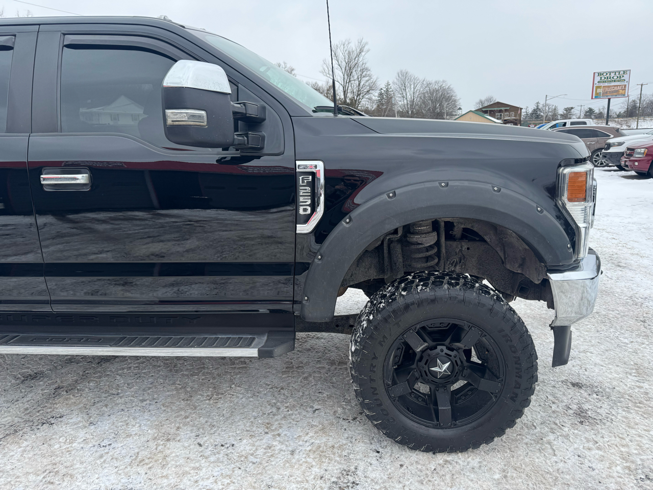 Ford Super Duty F-250 SRW XL 4WD Crew Cab 6.75' Box 2022