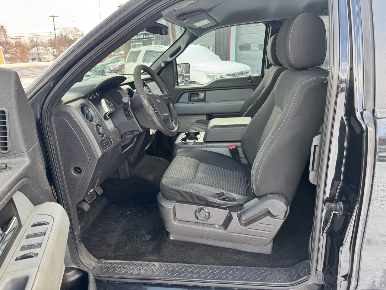 Ford F-150 4WD SuperCab 145" XLT 2014