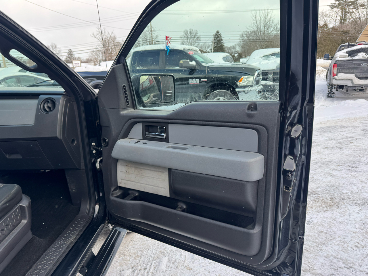 Ford F-150 4WD SuperCab 145" XLT 2014