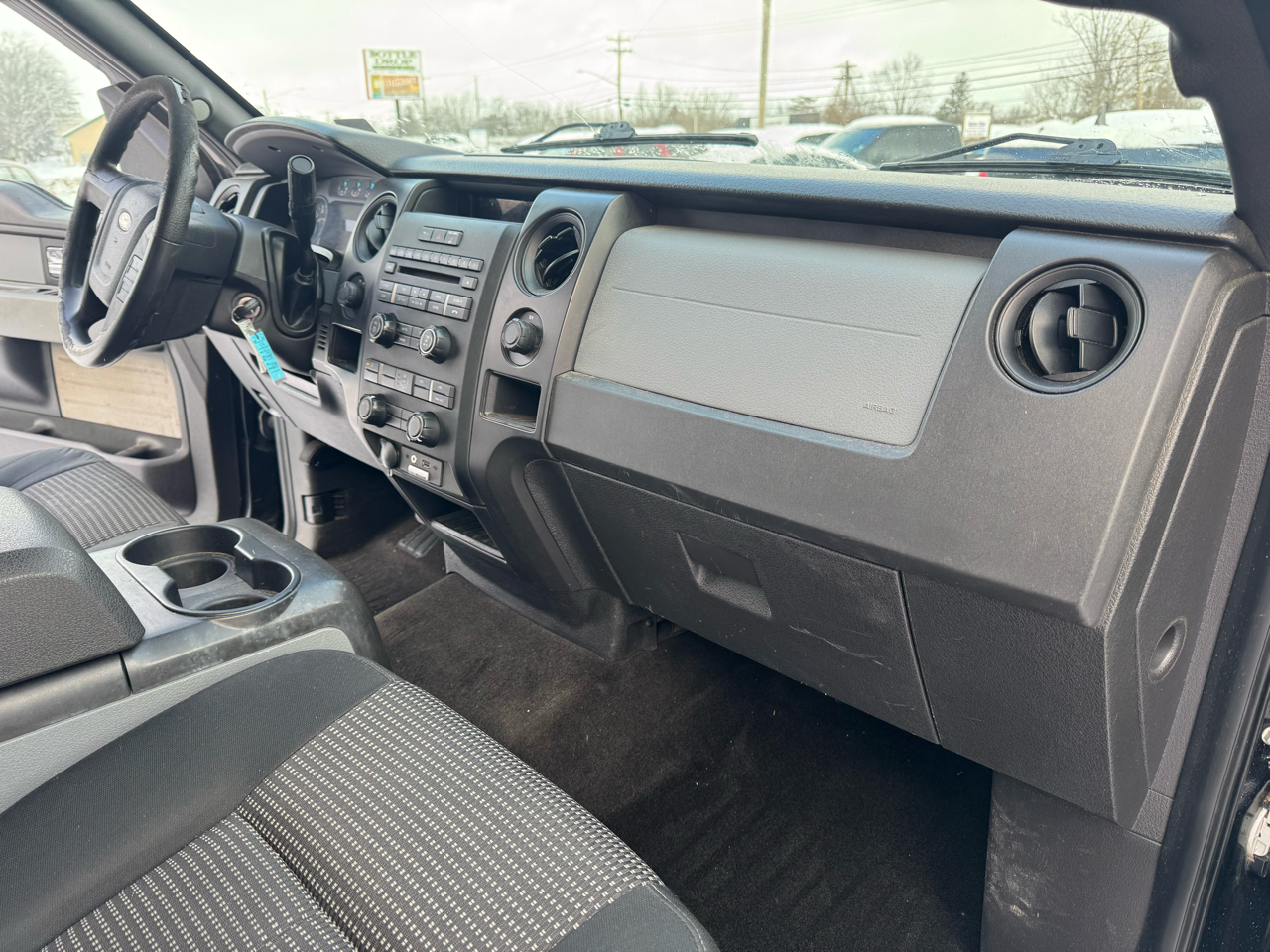 Ford F-150 4WD SuperCab 145" XLT 2014