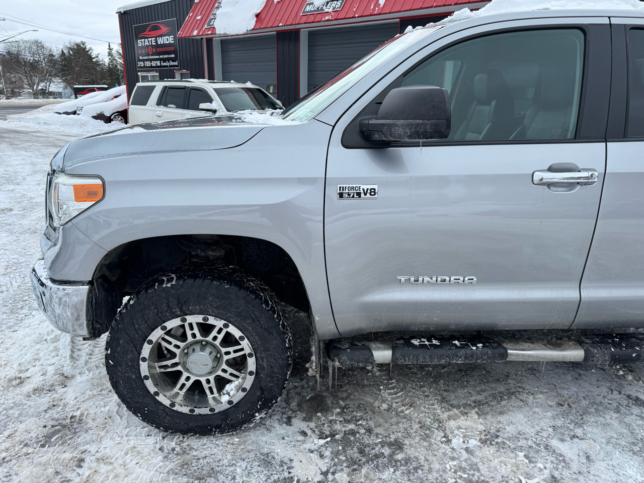Toyota Tundra 4WD Truck Double Cab 5.7L V8 6-Spd AT LTD (Natl) 2014