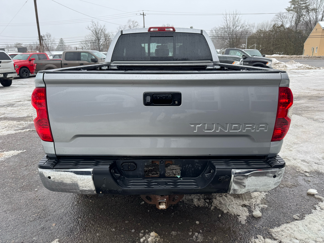 Toyota Tundra 4WD Truck Double Cab 5.7L V8 6-Spd AT LTD (Natl) 2014