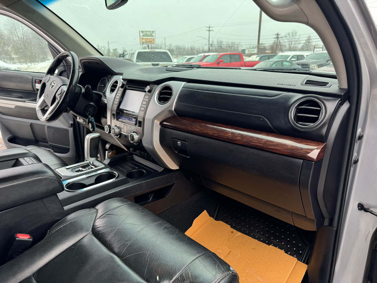 Toyota Tundra 4WD Truck Double Cab 5.7L V8 6-Spd AT LTD (Natl) 2014