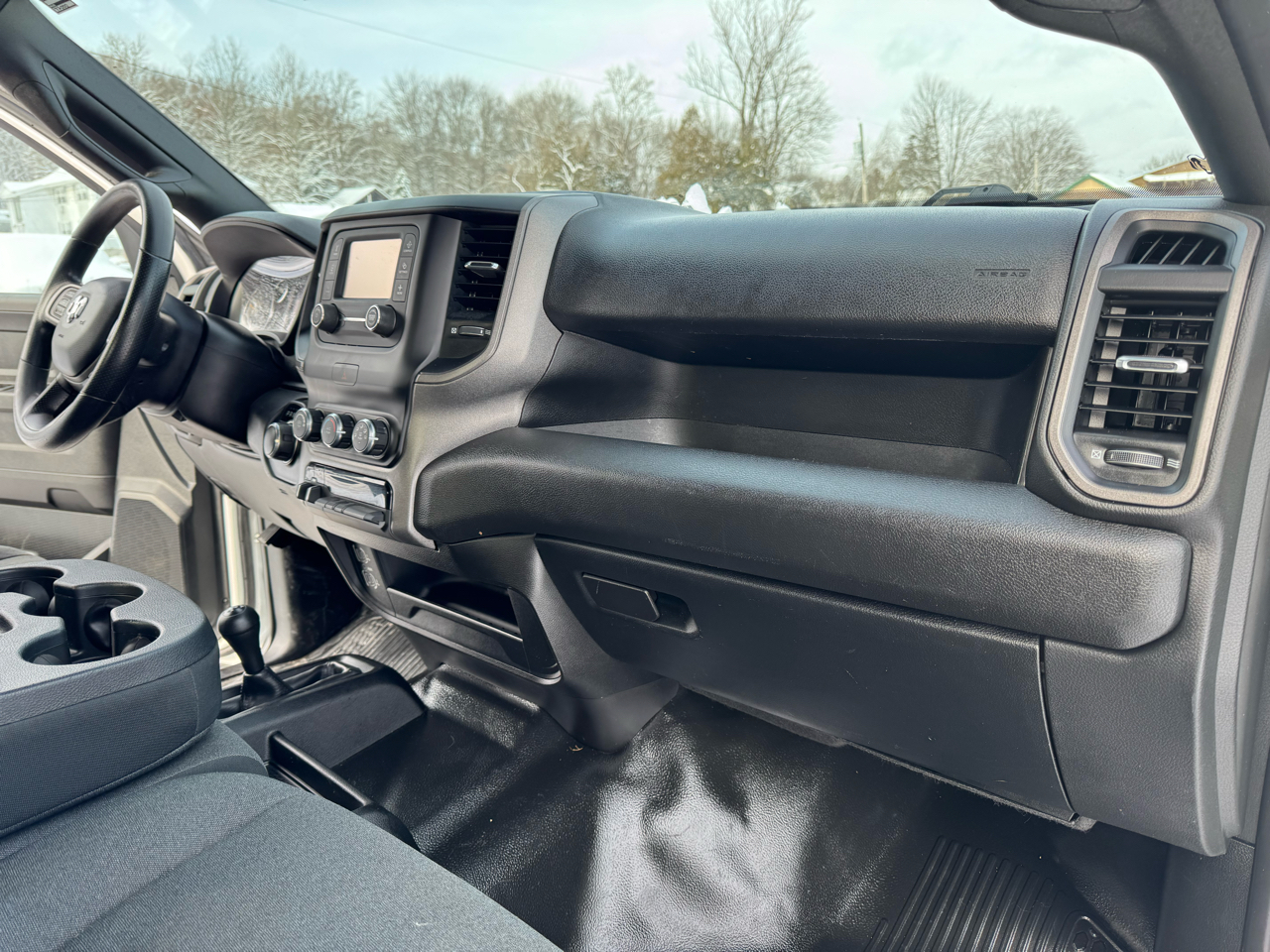 RAM 3500 Tradesman 4x4 Crew Cab 8' Box 2022